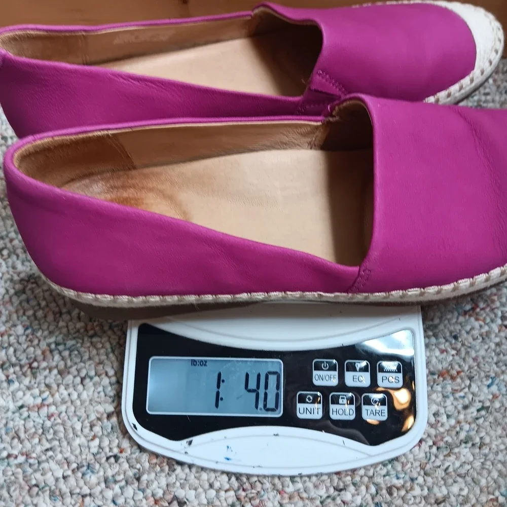 Dansko Lesley Espadrille Flats 40 9.5 Fuschia Leather SlipOn Boho Modern Comfort